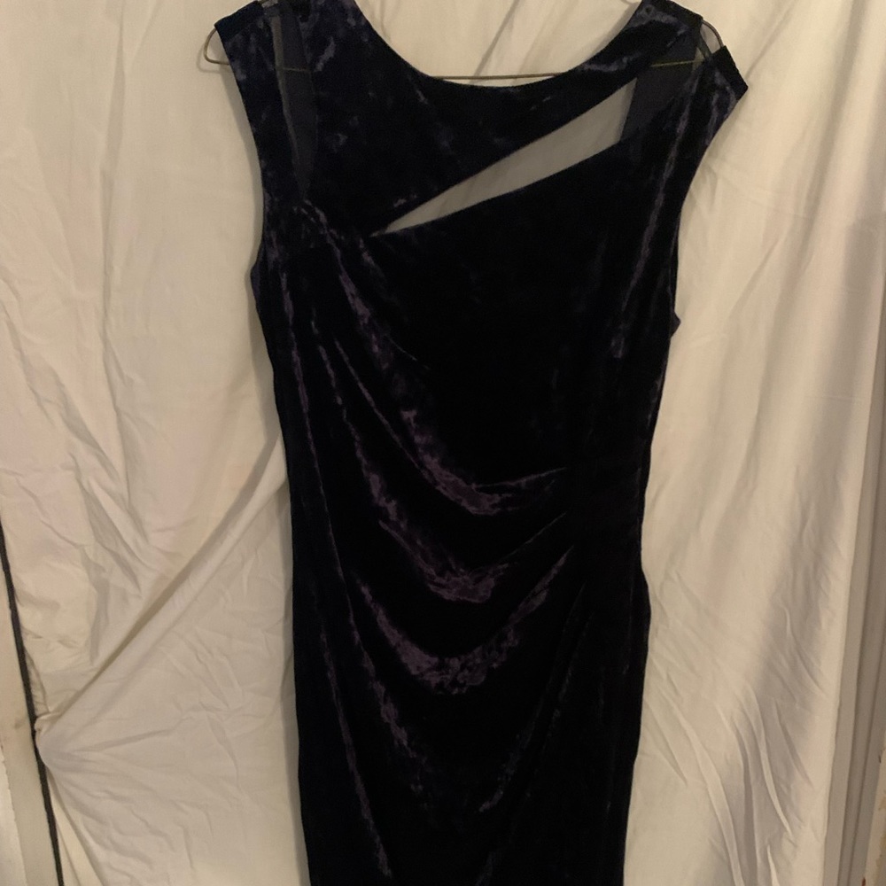 Crushed purple velvet dress.  Form fitting as well as flattering!